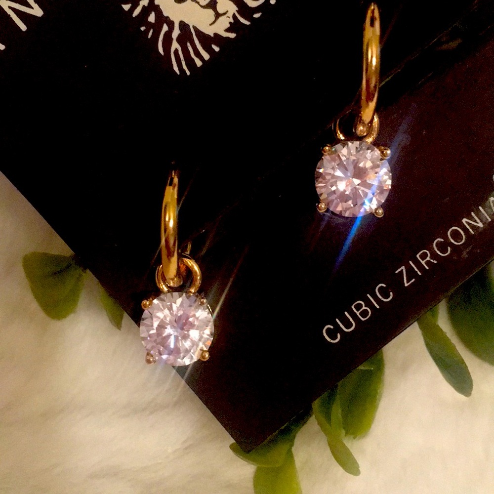 🧡ANNE KLEIN® CZ dangling earrings🧡